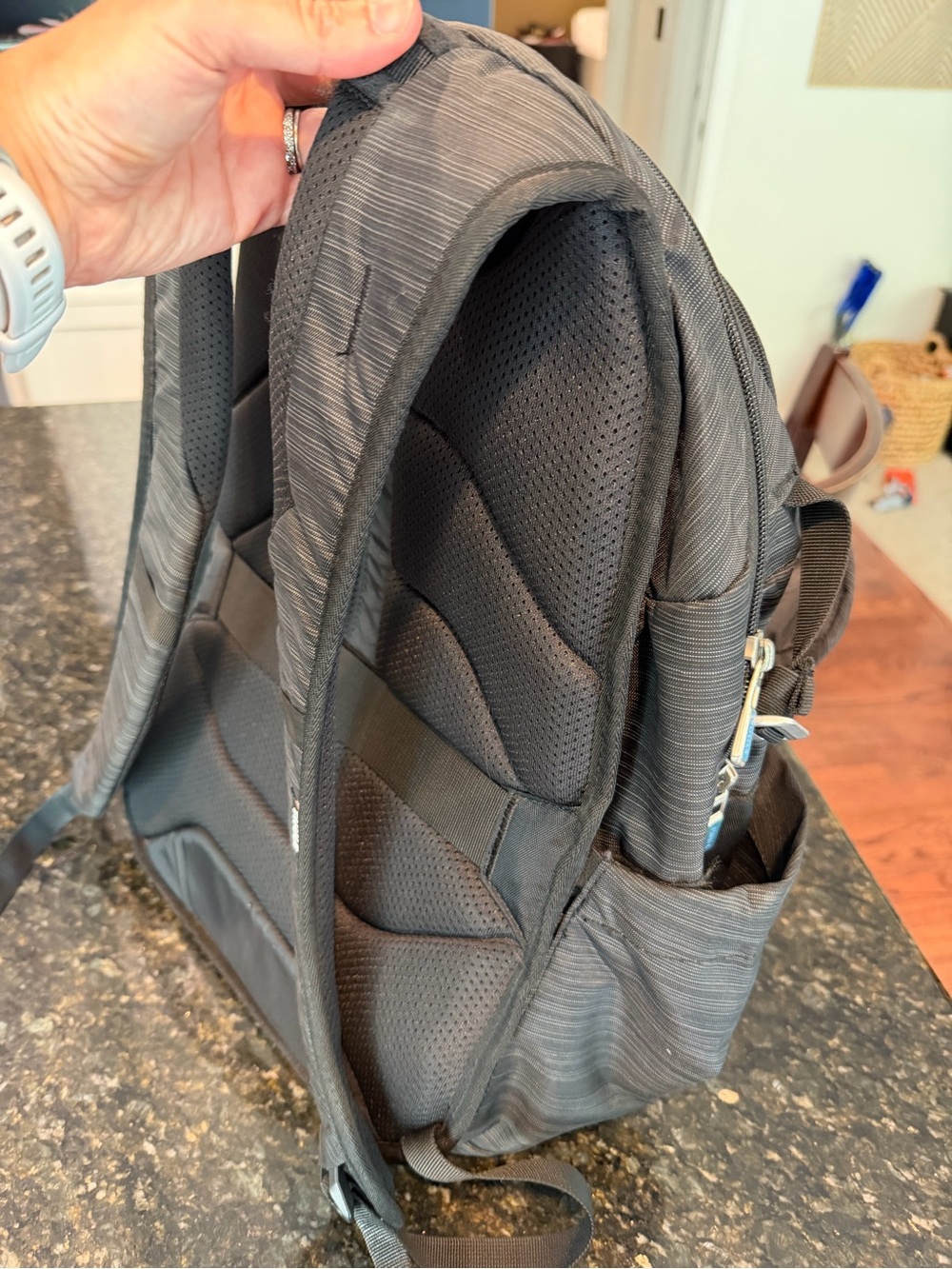 Thule Construct Backpack 24L Laptop Backpack - Picture 8 of 9